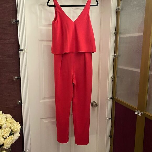 Trina Turk fuchsia colour jumpsuit, size 4 - Picture 2 of 7